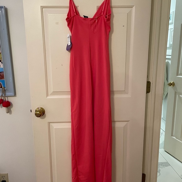 WINDSOR SASHA FORMAL HIGH SLIT WRAP DRESS- NEW WITH TAGS!! - Picture 2 of 4